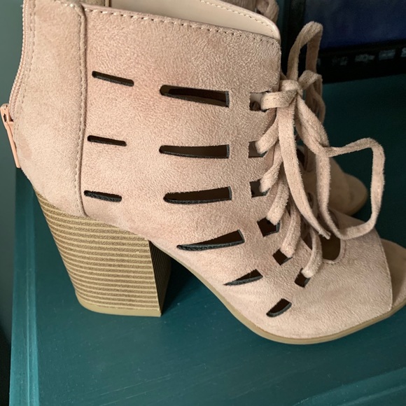 Versona Peep Toe Booties - Picture 3 of 4